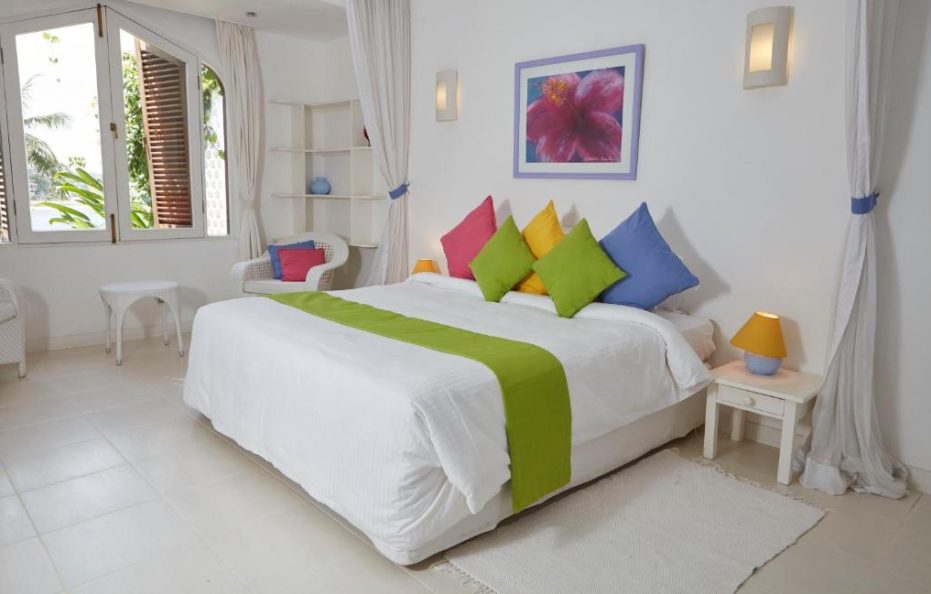 TAMARIND VILLAGE APARTMENTS