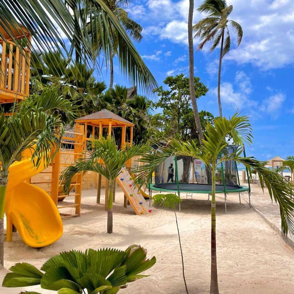 Toscana Seafood Restaurant & Lounge