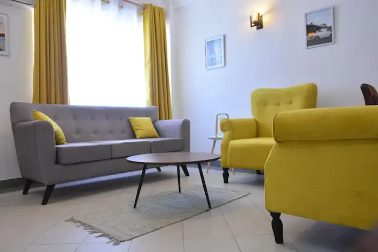 Airbnb Hosts